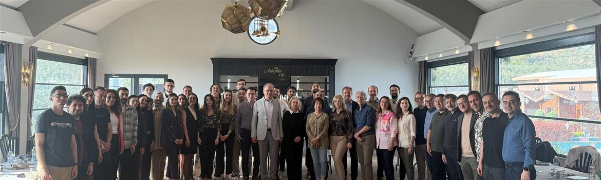 ESOGÜ Göz Mezunları İznik'te buluştu.